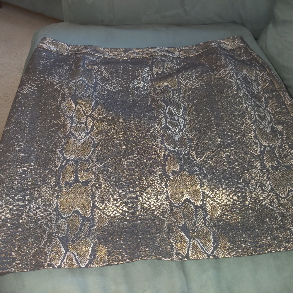 Worthington pencil skirt